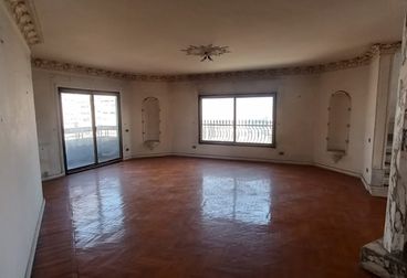 listing-image