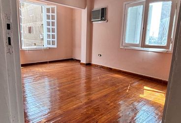 listing-image