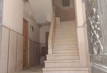 listing-image