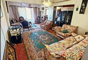 listing-image