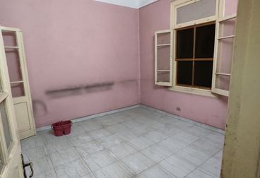 listing-image
