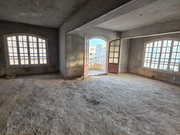 listing-image