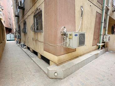 listing-image