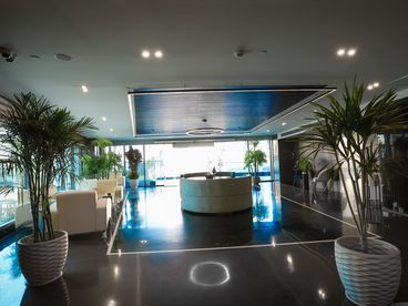 listing-image