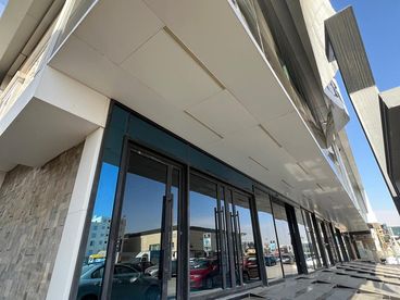 listing-image