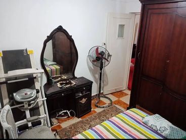 listing-image