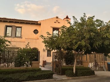 listing-image