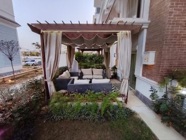 listing-image