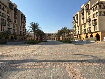 listing-image