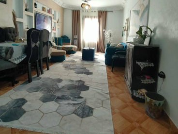 listing-image