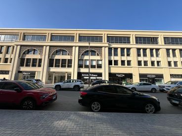 listing-image