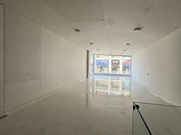 listing-image