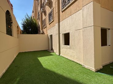 listing-image