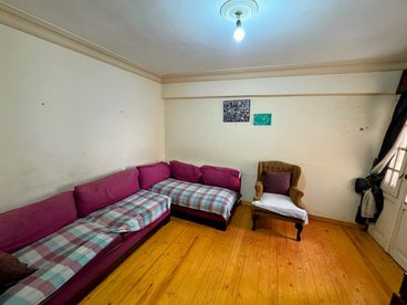 listing-image