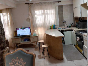 listing-image