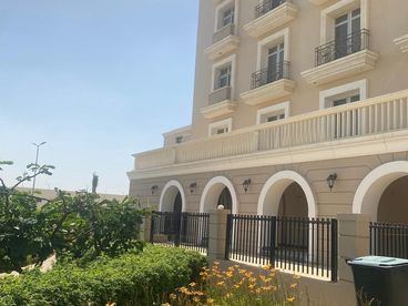 listing-image
