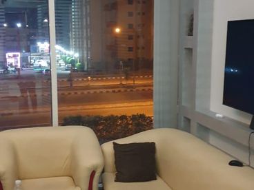 listing-image