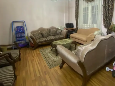 listing-image