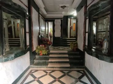 listing-image