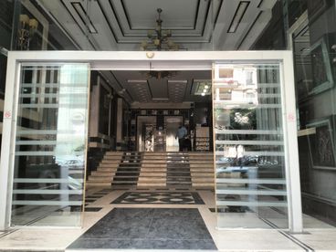 listing-image