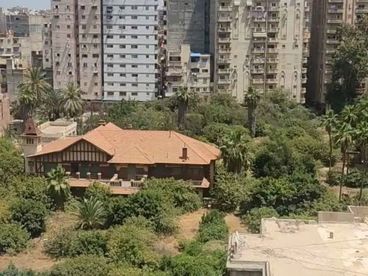 listing-image