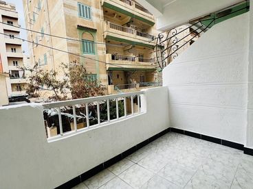listing-image