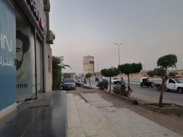 listing-image