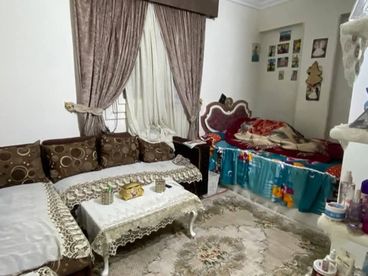 listing-image