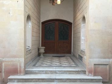 listing-image