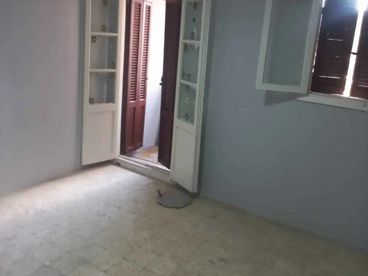 listing-image