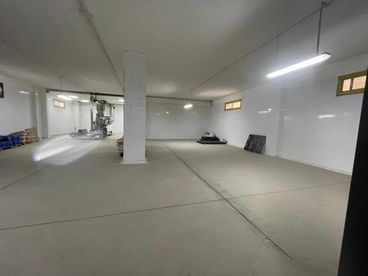 listing-image