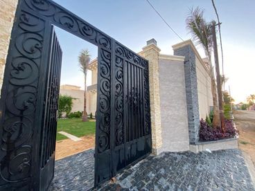 listing-image