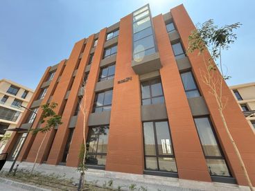 listing-image