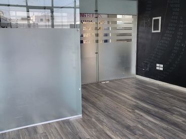 listing-image