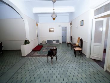listing-image