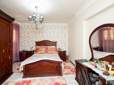 listing-image