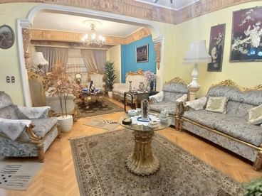 شقه 135م للبيع