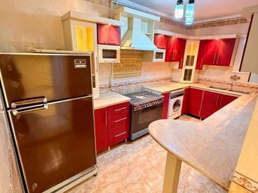 سكني 180 M² For sale in 45 Street