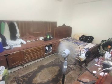 شقة للبيع مساحة تقريبآ ٥٧مترمربع بالعمرانية متقسمة صالة قطعتين و غرفة كبيرة و حمام و مطبخ و ٢ منور