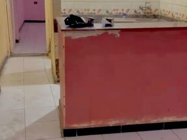 شقه للبيع الدور الثانى بين فيصل والهرم