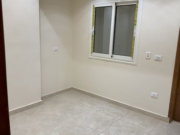 شقة بحديقة 135 M² For sale in El Hay El Thalith St.