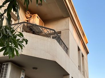 listing-image