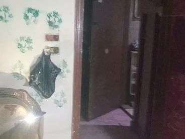 سكني For sale in El Eshrein St