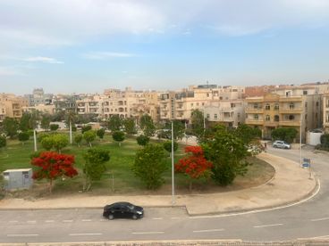 سكني For sale in Kaeb Ebn Malek St.