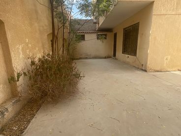 دوبلكس For sale in El Banafsag 3