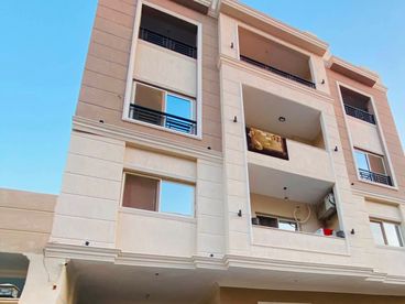 شقة For sale in Abo El Hawl 2