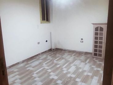 شقه للبيع