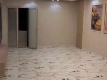 شقه للبيع أول تشطيب الميروطيه فيصل شارع ابرج الرحمانية  الرئيسي في الدور 4 الاسناسير شغال 3غرف 140م