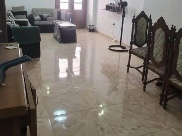 شقه للبيع بسعر لقطه 120م