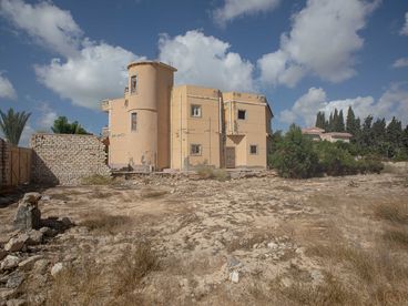 listing-image